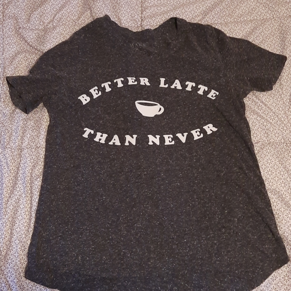 Juniors graphic tshirt